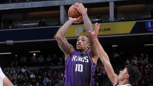 可惜絕殺三分不中！德羅贊18中8拿到21分2板5助2斷1帽