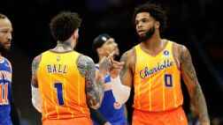 ??黃蜂3人20+終結(jié)尼克斯7連勝！克尼佩爾26+11+8 布倫森26+13