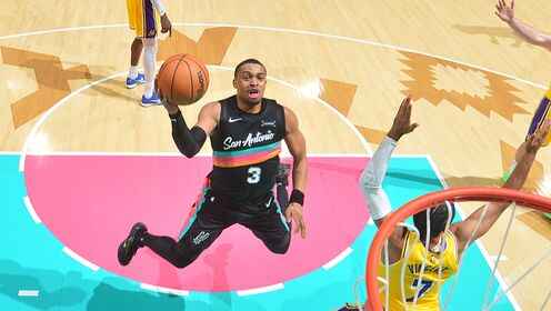 隊魂無敵！凱爾登沖爛湖人內線 13中11高效砍下27分6板