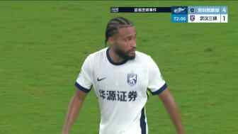 扳回一球！卡迪斯倒地做球，貝維斯禁區內抽射攻破新鵬城球門