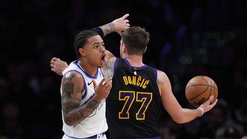 MVP？東契奇37分10助4斷+末節劃水??8個失誤也挺“亮眼”！