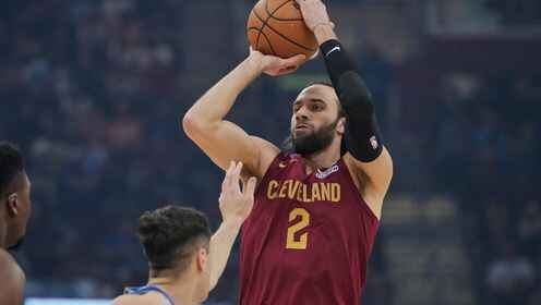 復(fù)出首戰(zhàn)！斯特魯斯vs獨(dú)行俠轟下24分集錦