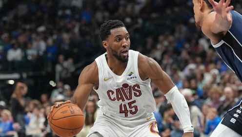 輕松寫意！米切爾16中11得到24分2板8助2斷 罰球1中1