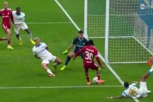  利物浦再下一城！弗林蓬1V1過人下底傳中，造魯利烏龍球！