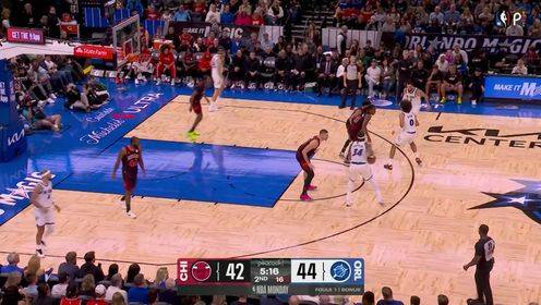 🏀魔术斩公牛取3连胜 贝恩37+6 小瓦格纳25+6 吉迪22+9+6+8失误