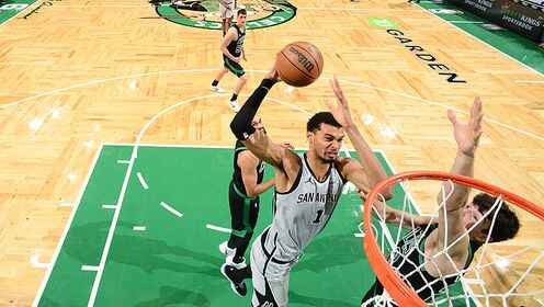 關鍵跳投定勝局！文班亞馬替補17中8拿到21分6板3帽 正負值+15