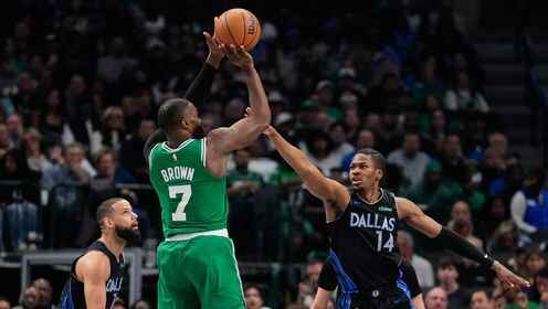 ??凱爾特人擊敗獨行俠 杰倫&middot;布朗33+11 弗拉格空砍36+9+6
