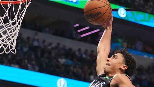 表現(xiàn)不俗！克里斯蒂13投10中&三分6中4 得到24分7板2助1斷1帽