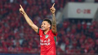 中超-河南队4-0英博送对手三连败 卡多索1射2传马亚双响阿奇姆彭破门