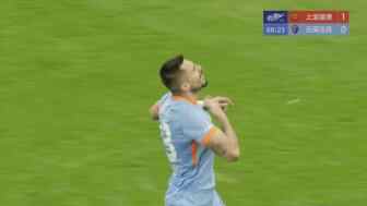 扳平！約尼查角球助攻 布爾克頭球砸進(jìn)球門(mén)