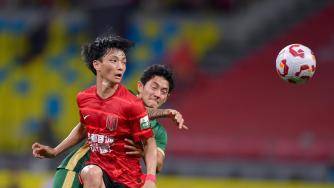 中超-先赛3分领跑！蓉城2-1浙江取4连胜 韦世豪联赛第4球杨明洋处子球