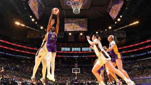 07月09日WNBA常规赛 印第安纳狂热92-106洛杉矶火花