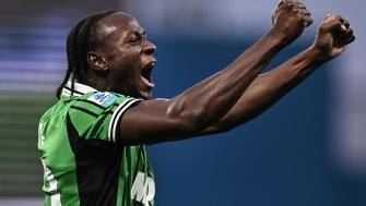 意甲-沃爾帕托、穆哈雷莫維奇?zhèn)魃?薩索洛3-1佛羅倫薩