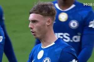  切爾西3-0領(lǐng)先！古斯托禁區(qū)打門被撲！帕爾默補(bǔ)射造勞倫斯烏龍！