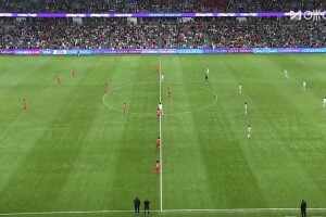 [咪咕全场集锦]女足亚洲杯-三连胜小组头名出线！中国女足2-1逆转朝鲜