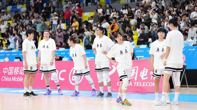 ??全運女籃-廣東擊敗四川摘金 楊舒予砍22分 韓旭13中4 李夢2分