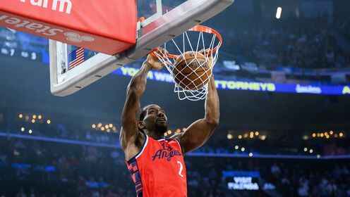 戰(zhàn)神再臨??小卡再轟45分7板 末節(jié)獨砍20分打懵爵士！