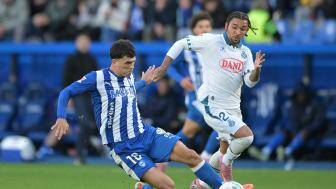  西甲-丹尼斯-蘇亞雷斯閃擊博耶破門染紅 阿拉維斯2-1西班牙人