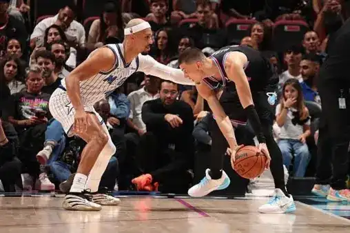 全場回放（羅森）