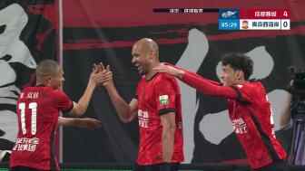 拜合拉木射門被撲，費利佩補射完成雙響，蓉城4-0領(lǐng)先西海岸