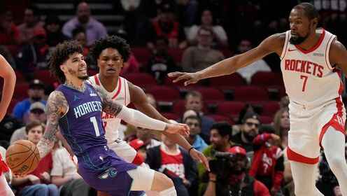 ??黃蜂力克火箭迎8連勝 克尼佩爾24分 鮑爾20+6 杜蘭特31+5斷