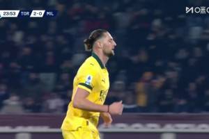 石破天惊！拉比奥特超远距离世界波破门，米兰扳回一城！