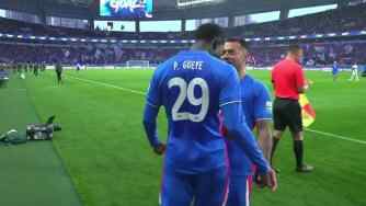  申花2-1領先！高天意助攻 蓋伊頭球破門