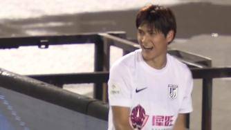  大連英博2-0領先！劉祝潤補射破門