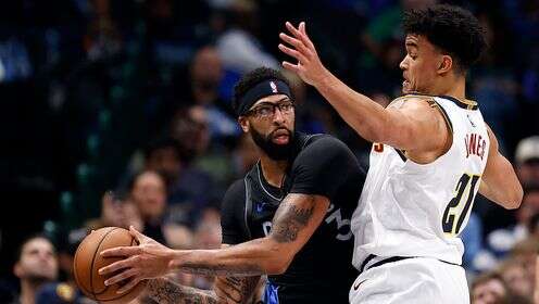 擎天白玉柱！浓眉攻防俱佳19中12砍31分9板4助3断 罚球6中6