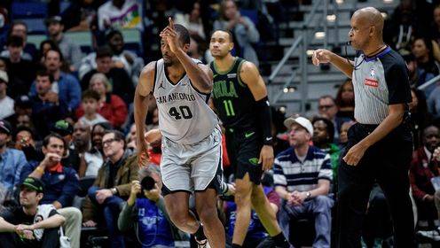 这家没你得散！哈里森·巴恩斯15中9 得到24分2篮板1助攻