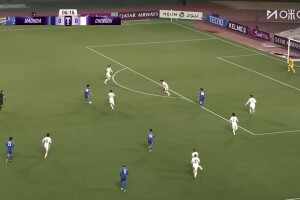 韋林頓后場失誤+后防集體眼神防守！延吉頭球破門，蓉城0-1落后