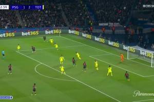 世界波双响！维蒂尼亚远射破门，巴黎2-2再次扳平热刺！