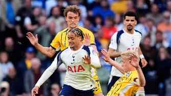 連續(xù)15輪不勝！熱刺2-2遭布萊頓補(bǔ)時(shí)絕平 西蒙斯傳射+世界波