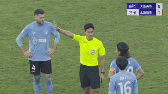 王燊超禁区内疑似手球！VAR介入后裁判没判