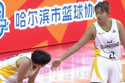 全場回放（現場解說）