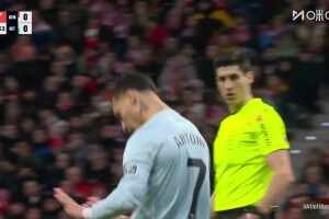  圓神無敵！安東尼突施冷箭打近角世界波破門！奧布拉克撲救不及！