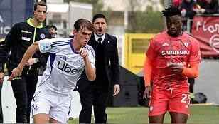 意甲-S&middot;埃斯波西托破門難救主達(dá)庫尼亞建功 科莫客場2-1卡利亞里