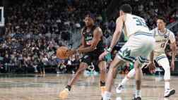 ??馬刺7人上雙擒雄鹿取8連勝 文班23+15+6 卡斯爾22+10+10