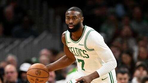 末節(jié)獨(dú)攬14分！杰倫-布朗vs步行者轟下31+9集錦