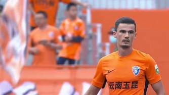  玉昆1-0領(lǐng)先！內(nèi)內(nèi)遠(yuǎn)射破門(mén)建功