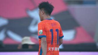 還黑我嗎？澤卡送助攻，劉洋輕松推射破門，泰山2-1海港