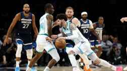 ??黃蜂擒森林狼取4連勝 三球35+8 克尼佩爾14中4 蘭德爾26+8