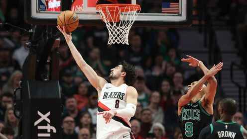 阿夫迪亞16中8，三分10中3，罰球10中5砍下24分7板10助1斷1帽