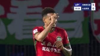 卡多索獲得單刀小角度破門 可惜越位在先