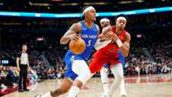 ??猛龍52分大勝魔術 斯科蒂&middot;巴恩斯28分鐘23+15 班凱羅14中3