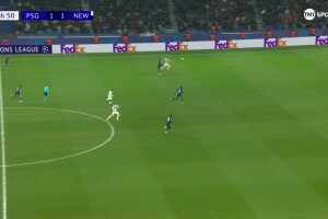  紐卡錯失絕殺！巴恩斯絕佳機會抽射擊中邊網！