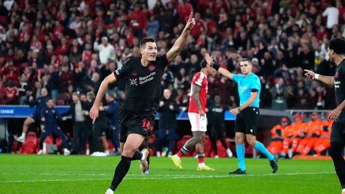 反客為主！?？藛蔚侗粨漕^球補射打破僵局