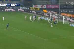 那不勒斯被扳平！阿克普羅弧頂?shù)们虺樯浯蛑谢粢羵悘椚肭蚓W(wǎng)