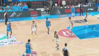 🏀北京力克辽宁迎3连胜 陈盈骏26分 周琦15+11 杨鸣遭驱逐