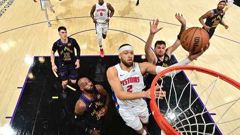 ??湖人末節(jié)崩盤負(fù)活塞！東契奇30分8失誤 詹姆斯生日夜17分